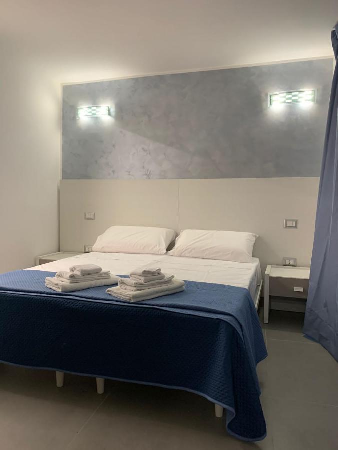 3 Rooms Chiaia Naples Exterior photo